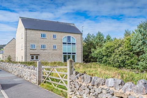 Otterhole Barn Holiday Apartment in Buxton