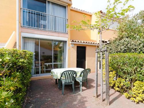 Appartement Narbonne-Narbonne Plage-Narbonne Plage, 2 pièces, 4 personnes - FR-1-409-62 - Location saisonnière - Narbonne