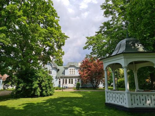 Lahe Guesthouse - Chambre d'hôtes - Haapsalu