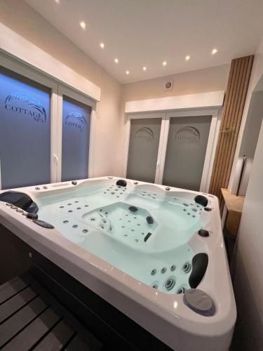 Cottages de France CDG in Сан-Мар