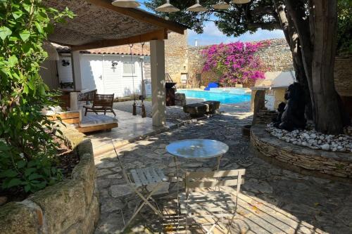 Casa Angel -Bohemian villa with swimming pool and air conditioning! - Location, gîte - Vauvert