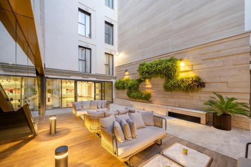 Faciliteiten, Aurea Catedral by Eurostars Hotel Company near Granada Cathedral