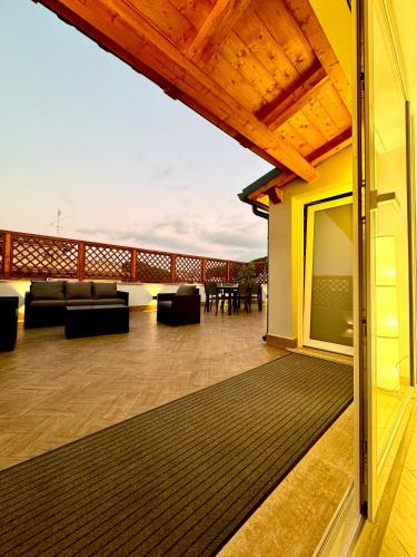 Luxury Apartment Togliatti, Roma (foto 7)