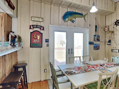 Flip Flop Beachside in Galveston, USA