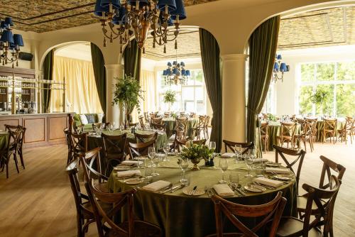Bankett-terem, Dornoch Station in Dornoch