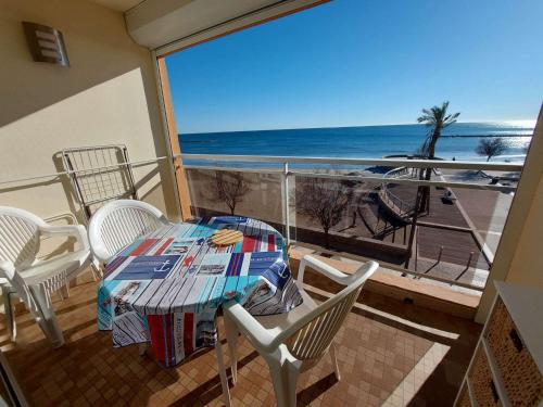 Studio cabine 4 personnes, terrasse, parking, Grau d'Agde