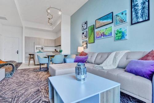 Oceanfront Condo Direct Ocean View Beach Access in Hollywood, USA