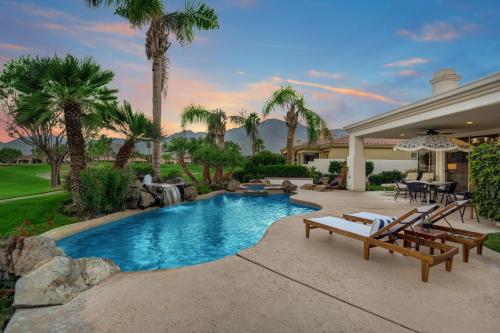 PGA113 Chic PGA West Oasis Pool Home