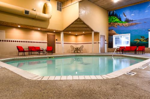 Úszómedence, Norland Inn & Suites Roseau in Roseau