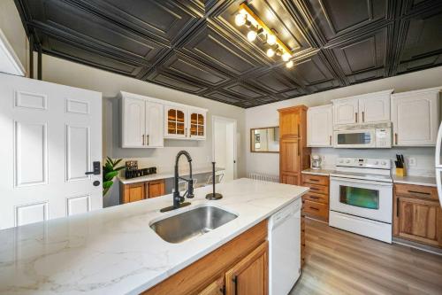 CONSHOHOCKEN: Quality & Location in Conshohocken, USA