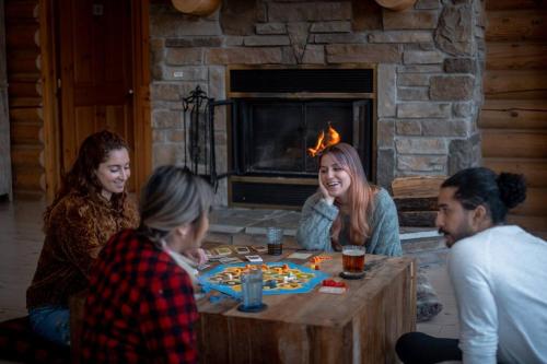 Chalet Red Deer Spa at Fiddler Lake