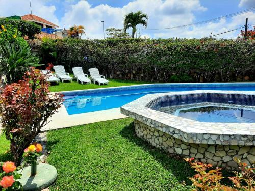 Residencia Panorámica Lomas de Cocoyoc in Texcalpan, Mexico