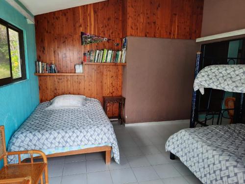 Residencia Panorámica Lomas de Cocoyoc in Texcalpan, Mexico