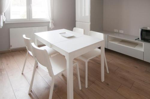 Blanco Apartment - AmbrogioHost - Tap to explore photos