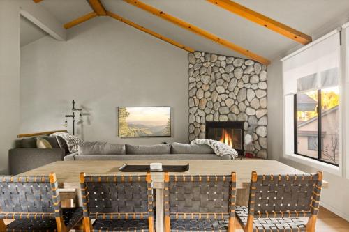 Romero House in Big Bear Lake, USA