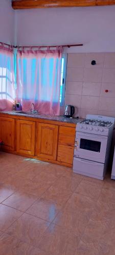 Cabaña en Cuadro Benegas (Cabana en Cuadro Benegas) in Pedro Vargas