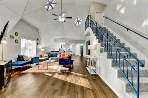 Lake Conroe Dome Home in Montgomery, USA