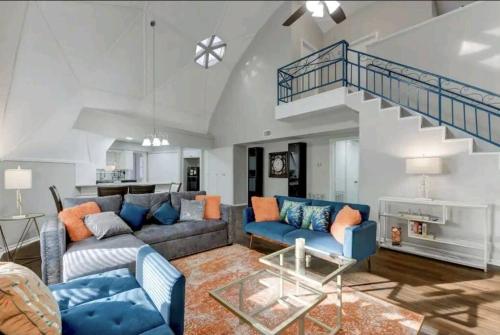 Lake Conroe Dome Home in Montgomery, USA