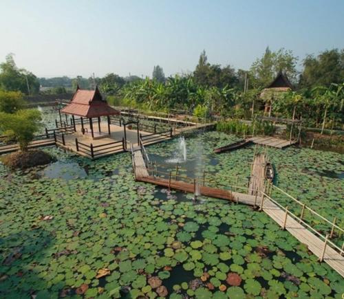 Ayutthaya Garden River Home