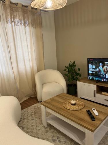 BOHO Cane Apartment, Tirana (photo 8)