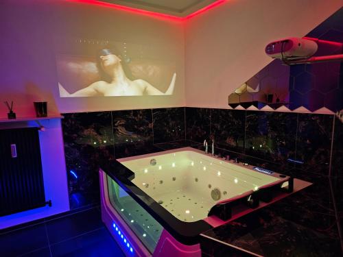 Отдых и развлечения, Magnifique Suite Spa Luxembourg in Дифферданж