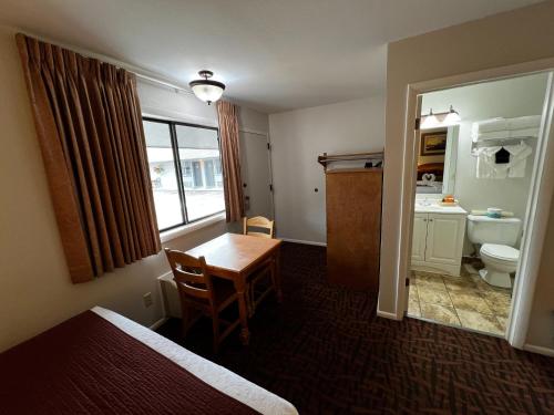 Alpine Motel – Jackson Hole, WY