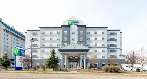 Holiday Inn Express Hotel & Suites-Edmonton South, an IHG Hotel