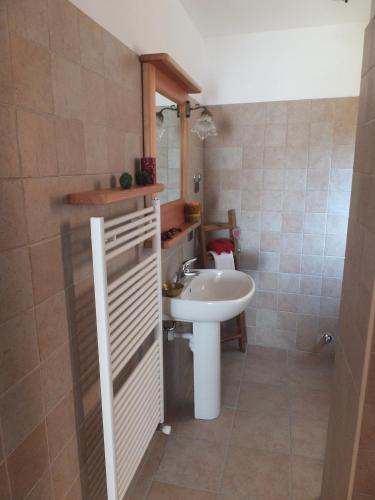 Bathroom, Maison Gaudenzio in Challand Saint Anselme