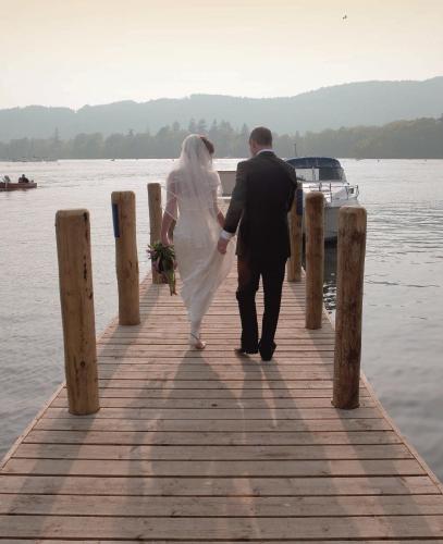 Macdonald Old England Hotel & Spa - image 2