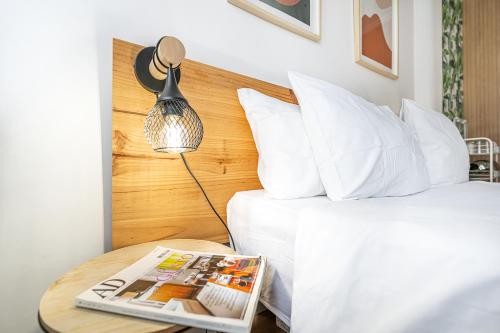 Santos Mattos Guesthouse & Apartments by Lisbon with Sintra Santos Mattos Guesthouse & Apartments by Lisbon with Sintra