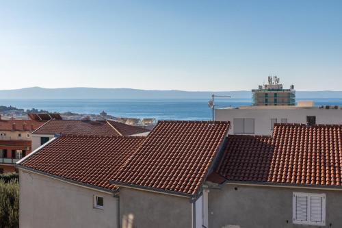 Studio with Balcony and Sea View image 1