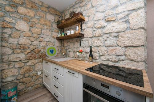 One-Bedroom Holiday Home image 6