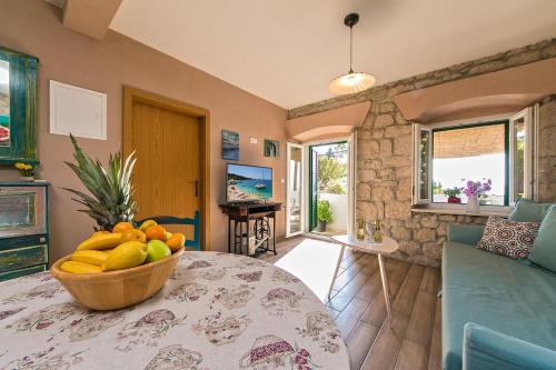 One-Bedroom Holiday Home image 3