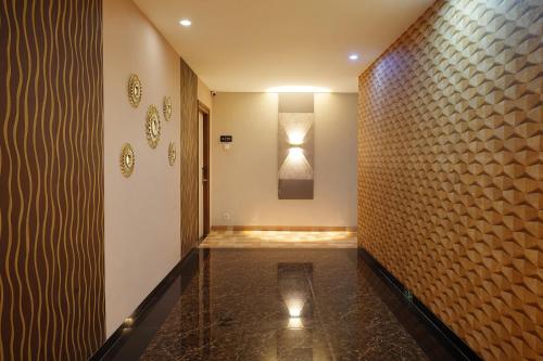 Facilities, Front One Hotel Sragen in Sragen