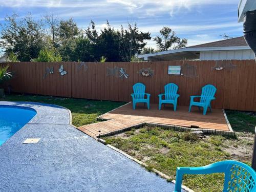 Pelican hut photo 3