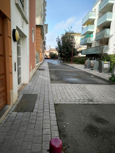 Au coin du souffle 3 pièces au pied du Tram T2 - Location saisonnière - Bezons