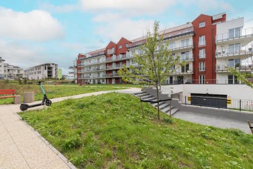 Vista Exterior, Modern Apartment with Balcony and Parking in Gdańsk by Noclegi Renters (Modern Apartment with Balcony and Parking in Gdansk by Noclegi Renters) in Ujescisko