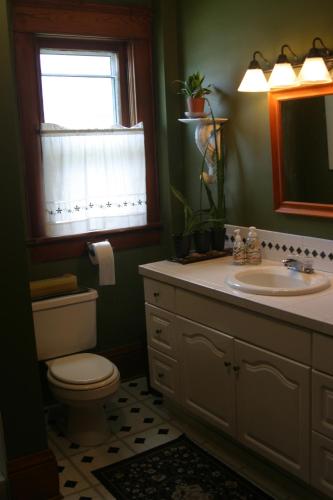 Deluxe Double Room with Shower