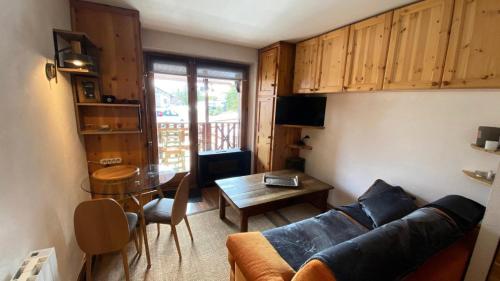 Résidence Le Sommet - Studio pour 2 Personnes 984 Montgenèvre