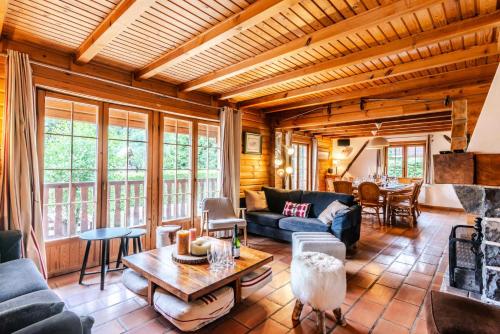 Chalet Copains - Chalets pour 16 Personnes 214