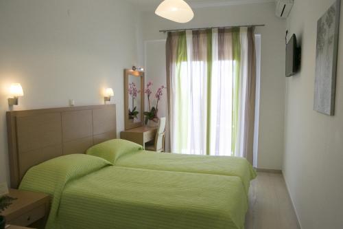 Hotel Rezi - image 2