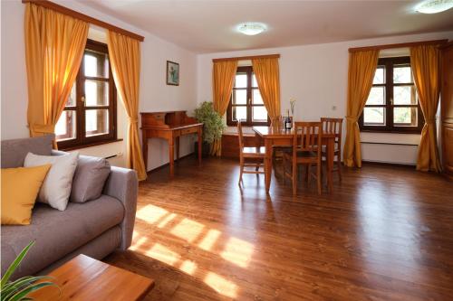 Wine Grower's Mansion Zlati Gric - image 7