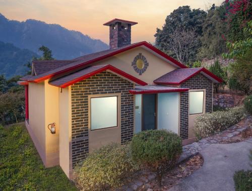2 bedrooms, 3 beds