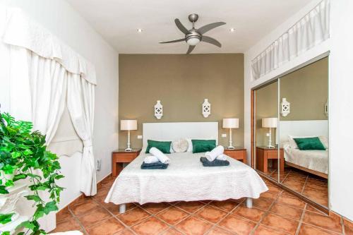 Four-Bedroom Villa image 2