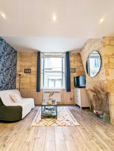 Lurbe Bleue I Peaceful & Charming 4pax apartment I Bordeaux City Center, Bordeaux (Foto 6)