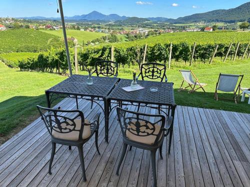 Ресторан, Wine Grower's Mansion Zlati Gric in Словенське Коньїце