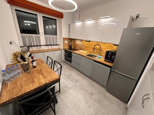 廚房, Aparthotel Zabrze, Apartament Agnieszka in 扎布熱