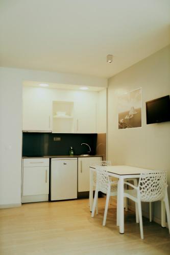 Apartamentos Bora Bora - Adults Only - image 14