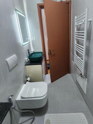 Eden Tiranë, Tirana (photo 9)
