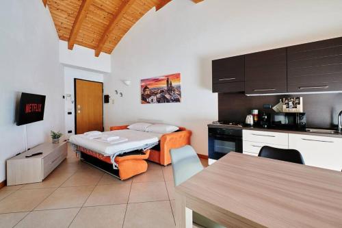 [Airport 8 min] A/C - Netflix- Free Parking, Bergamo (fotografie 8)